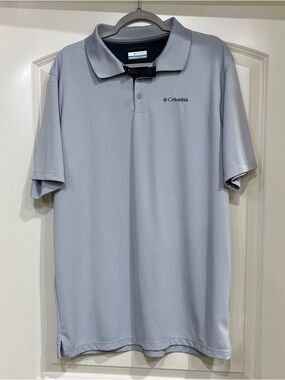 Columbia Men's Light Gray Polo Shirt